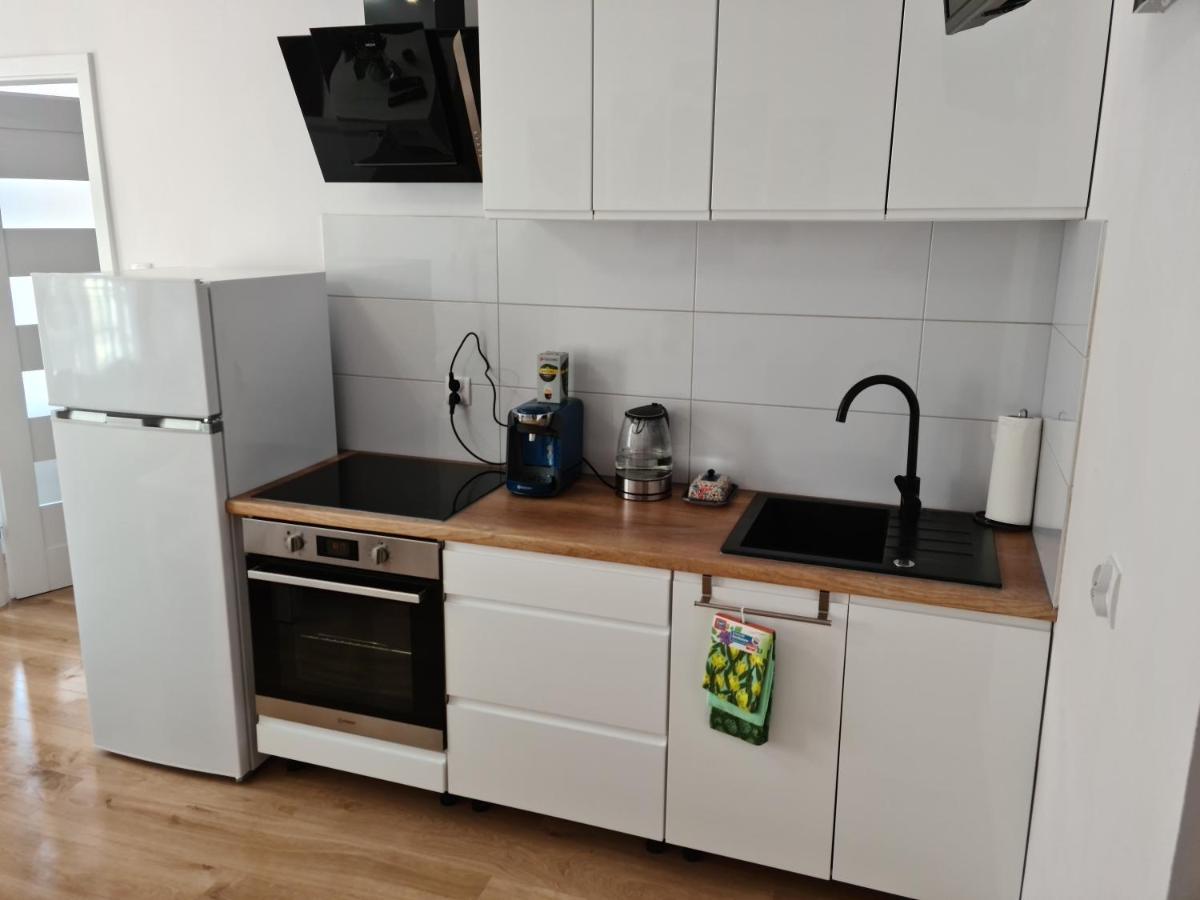 De Luxe Emily Apartment